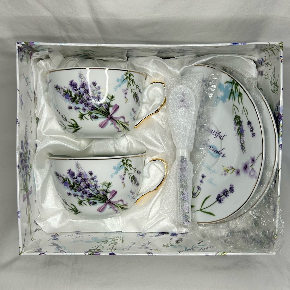 Set of 2 cups saucers spoons, tea/coffee set, lavender 24 Gold Japan